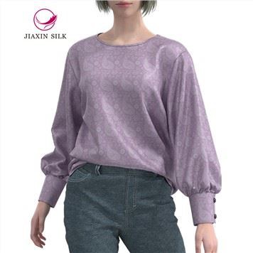 Kena trükkimine siidisärgile