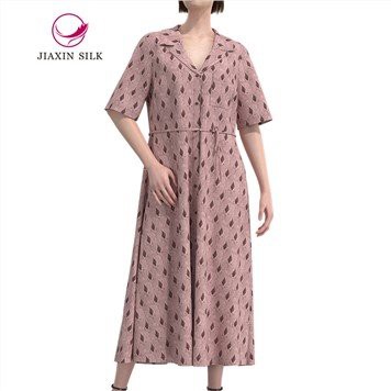 Siidist pikk teemanttrükiga kleit